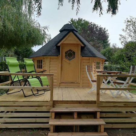 Camping Loisirs Des Groux Mousseaux-sur-Seine Exterior photo