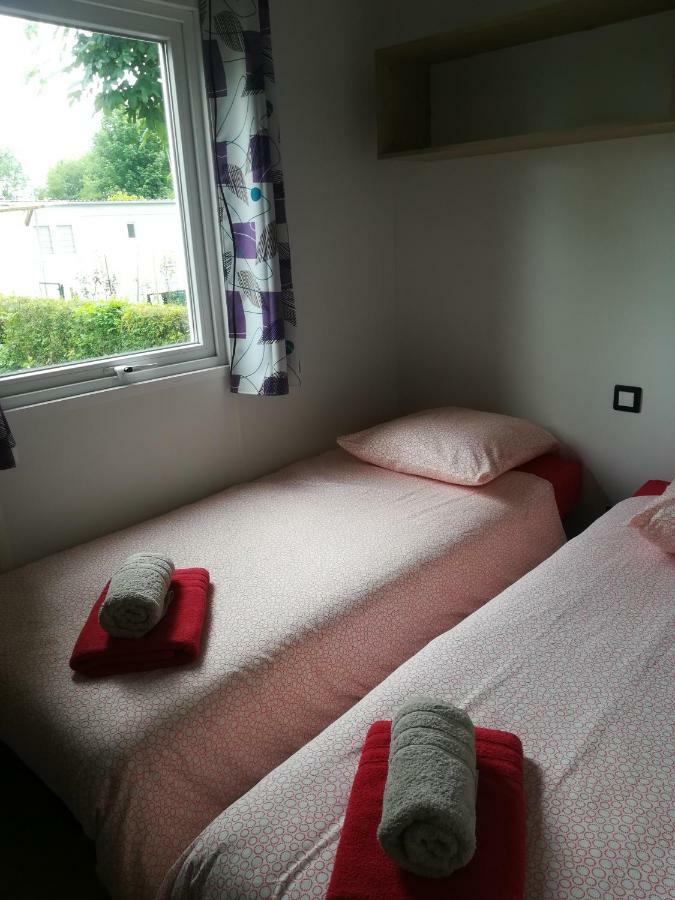 Camping Loisirs Des Groux Mousseaux-sur-Seine Exterior photo