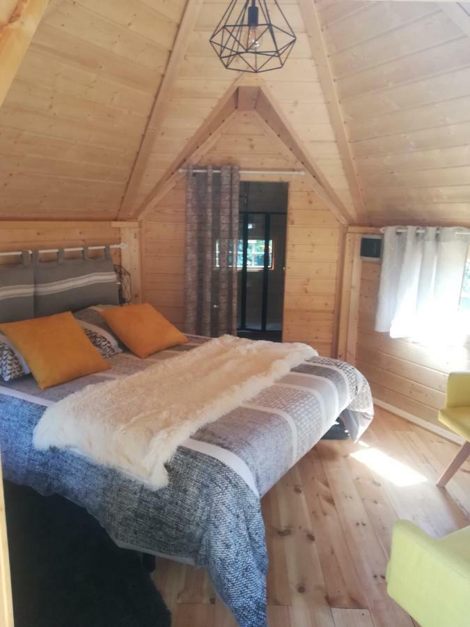 Camping Loisirs Des Groux Mousseaux-sur-Seine Exterior photo